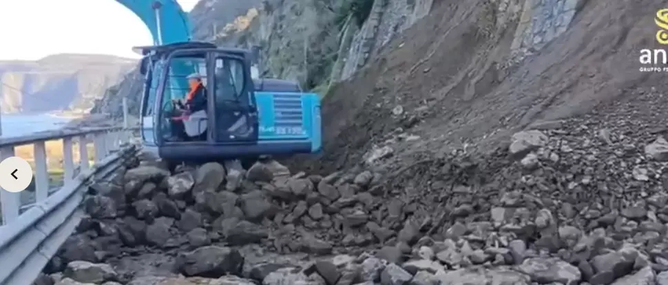 Anas al lavoro per ricucire le ferite del maltempo: avanti senza sosta i lavori di messa in sicurezza del costone sulla Ss18\n