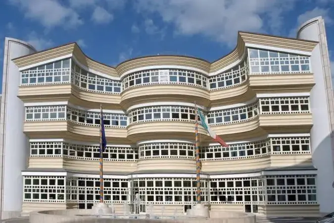 Il Barbiere di Siviglia riporta la grande lirica al Politeama di Catanzaro: appuntamento il 6 marzo\n