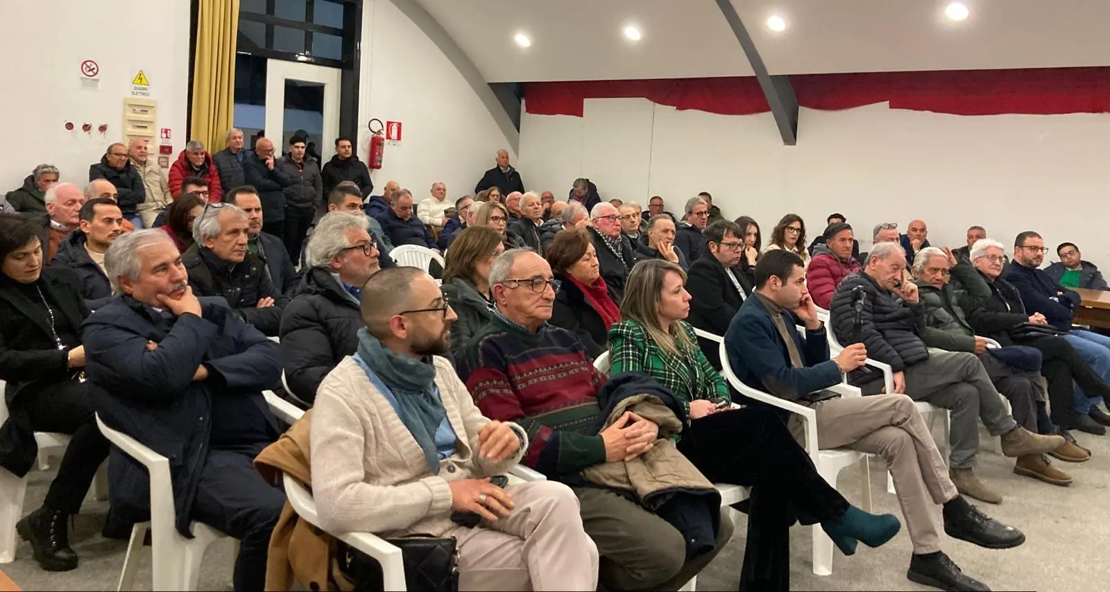 Cirò Marina, “Uniamo le Forze”: politica e associazioni aprono il dialogo in vista delle amministrative\n