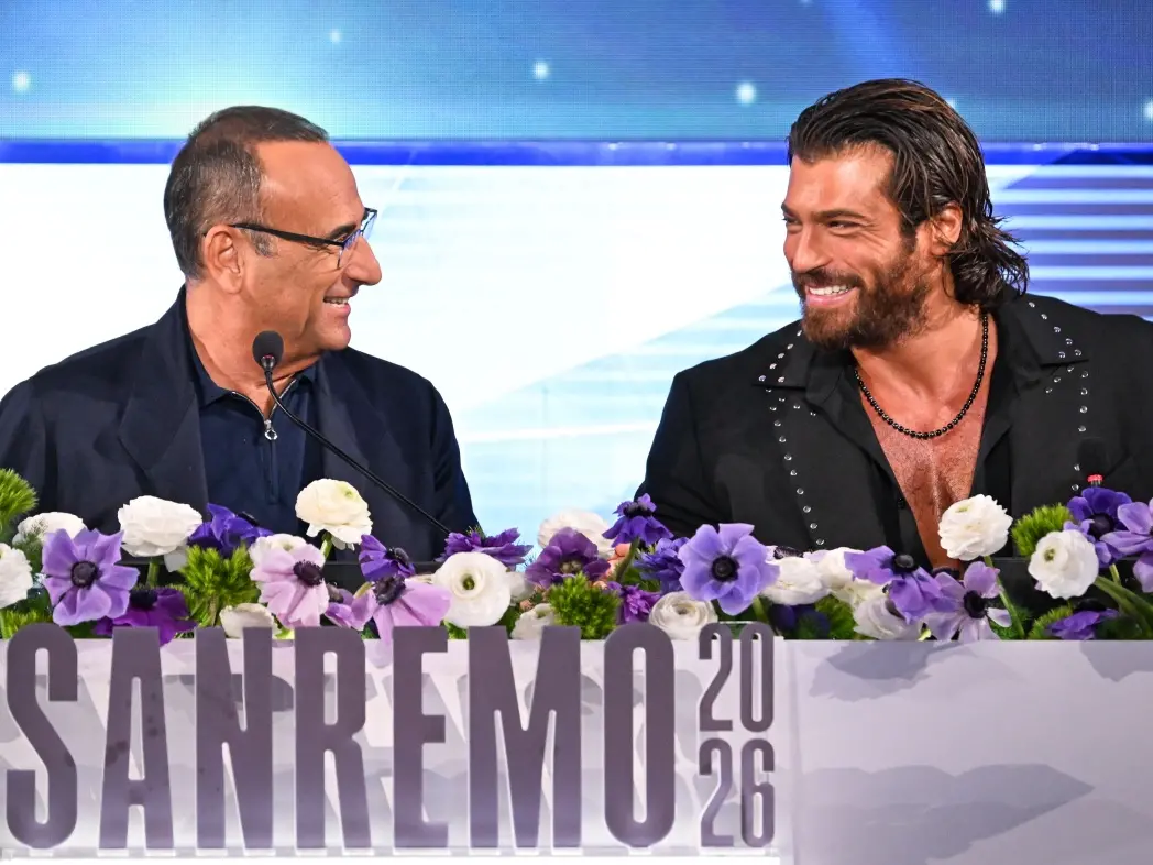 Sanremo, Can Yaman pronto per il debutto all’Ariston: «Sono cresciuto con la cultura italiana»