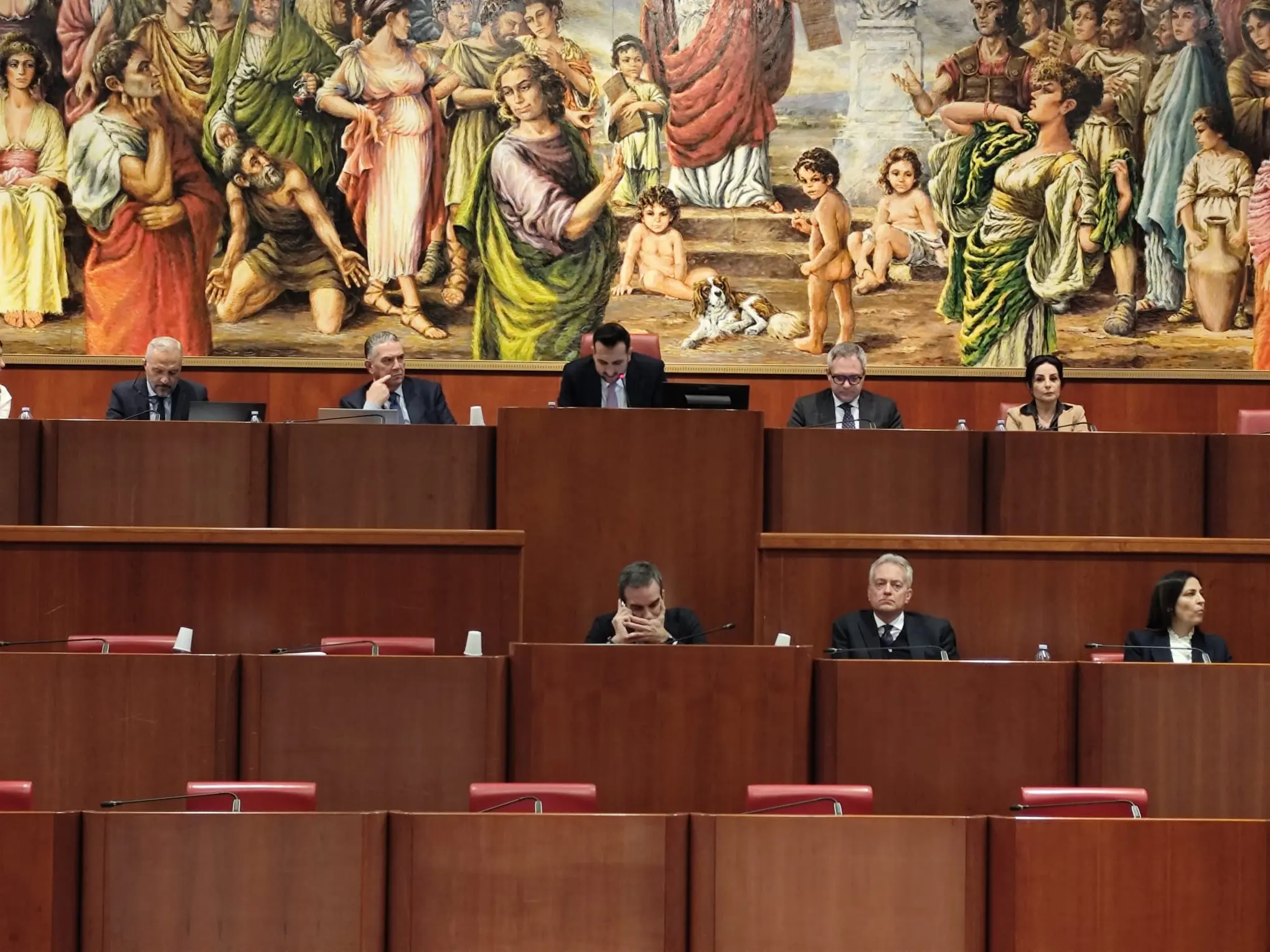 Il Consiglio regionale delega ad Azienda Zero il reclutamento di medici extra Ue\n