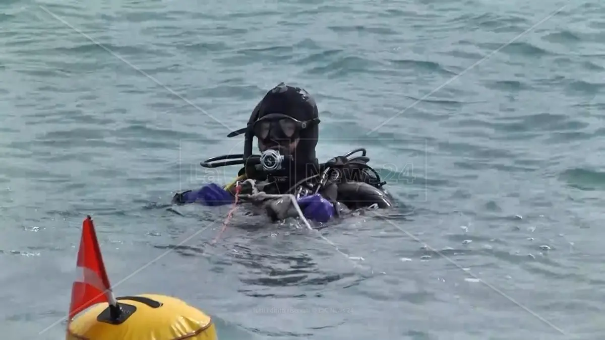 Processo su naufragio di Cutro, la Finanza sapeva del barcone fin dalla sera prima: «Sono migranti»\n