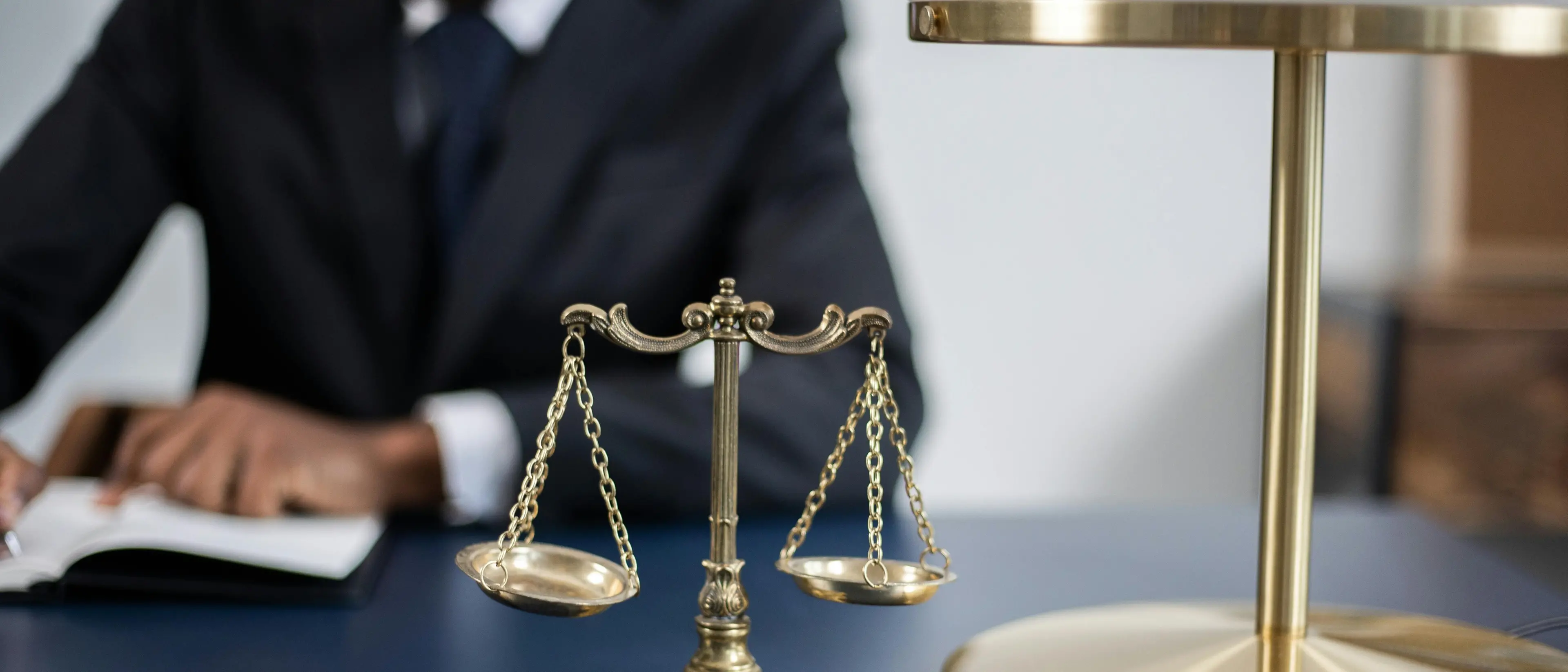 La giustizia nel tritacarne: anatomia di una riforma scritta sui social tra propaganda e paura\n