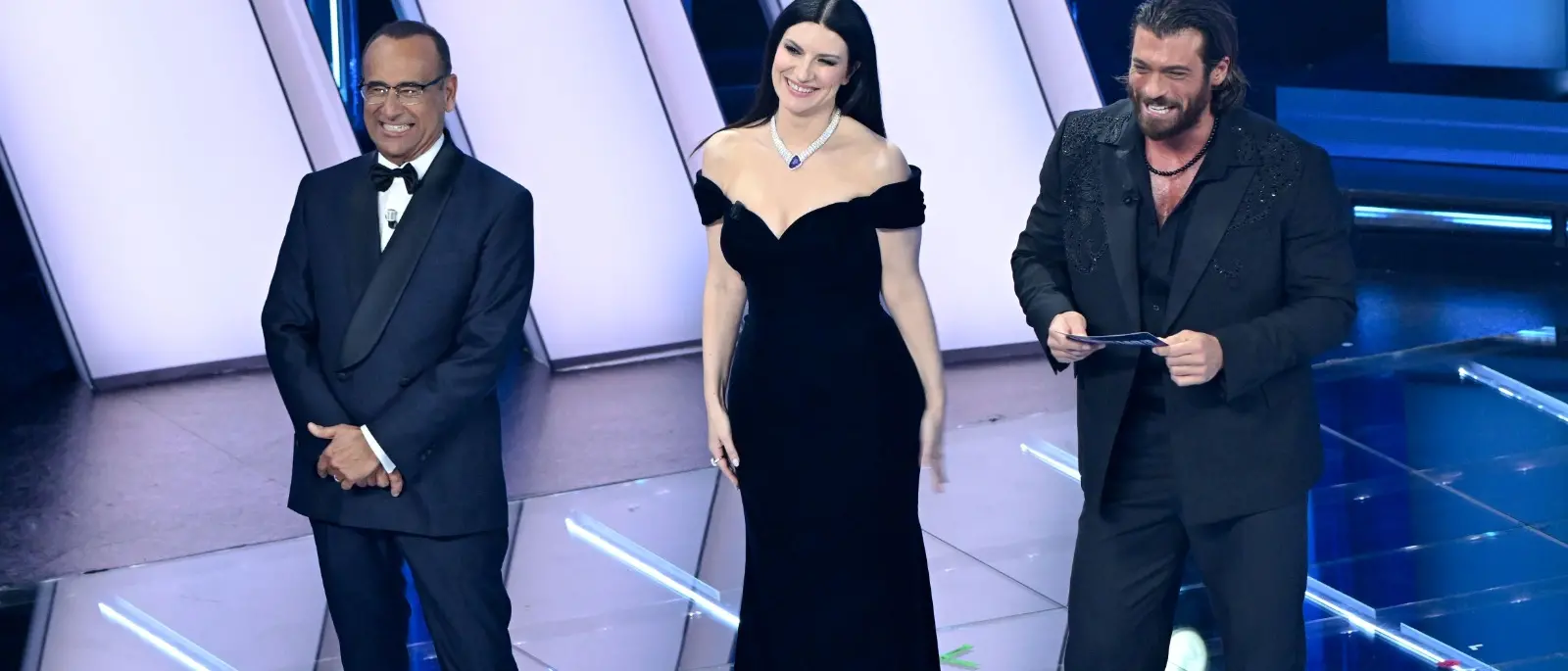 La prima serata di Sanremo? È una sit-com con Conti, Pausini e... Sandokan 2.0. I nostri voti\n
