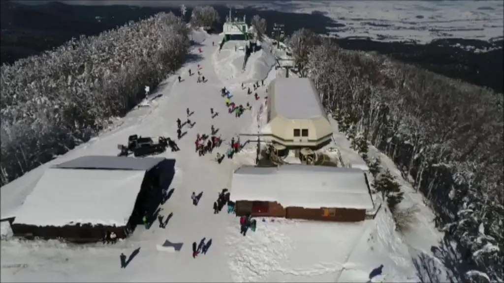 Sila, il punto sulle piste: orari ridotti a Camigliatello. A Lorica tutto regolare con cabinovia e skilift funzionanti\n