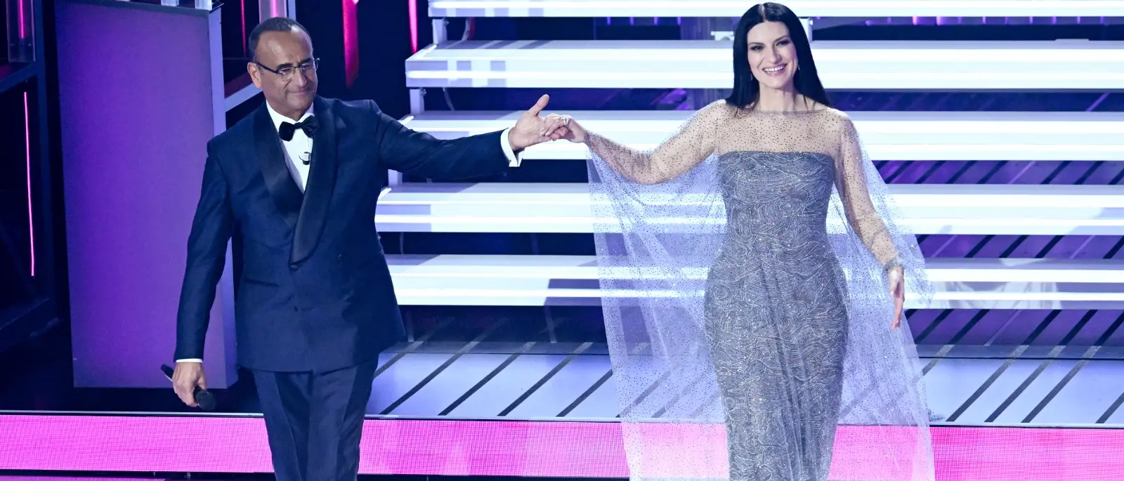 Sanremo 2026 parte in frenata: 9,6 milioni e 58% di share, tre milioni in meno rispetto al debutto record del 2025\n