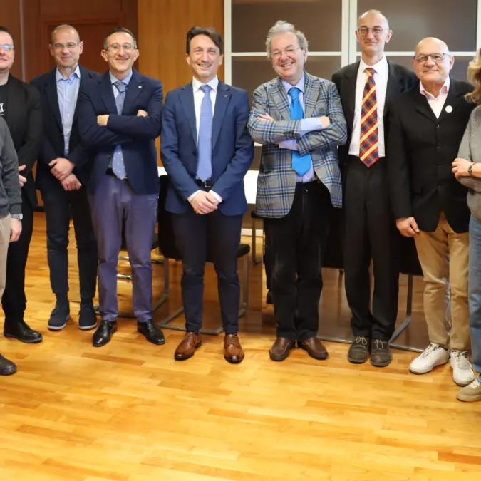 L’Unical entra in Solaris, 1 milione e mezzo di euro per realizzare un radiotelescopio per l’osservazione del Sole\n