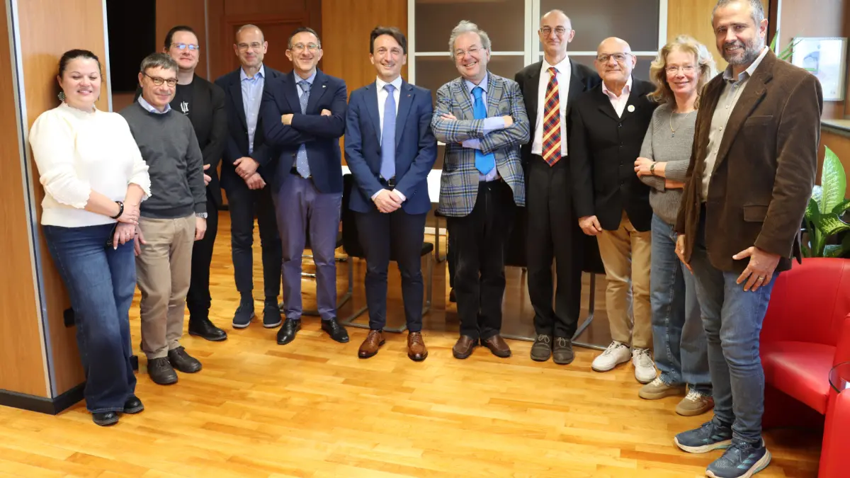 L’Unical entra in Solaris, 1 milione e mezzo di euro per realizzare un radiotelescopio per l’osservazione del Sole\n