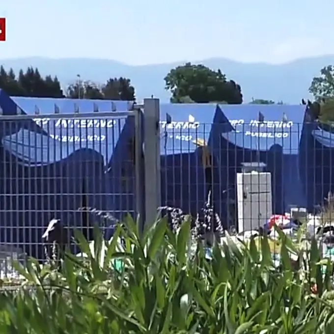 San Ferdinando, lite nella tendopoli degenera in accoltellamento: denunciato un uomo\n