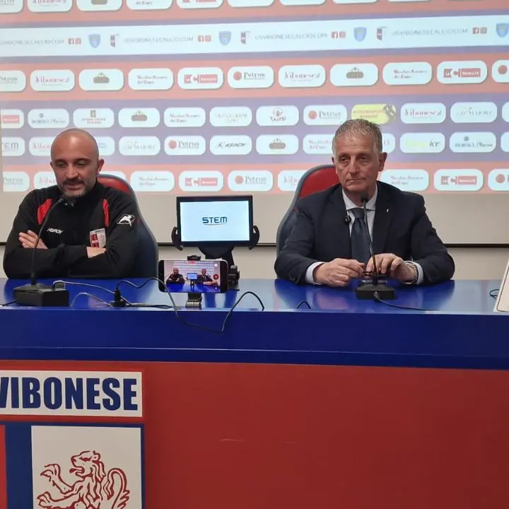<p>Vibonese, mister Fanello si presenta: «Squadra amareggiata e pubblico distante. Cercheremo di rispondere con i risultati»</p><p> </p>