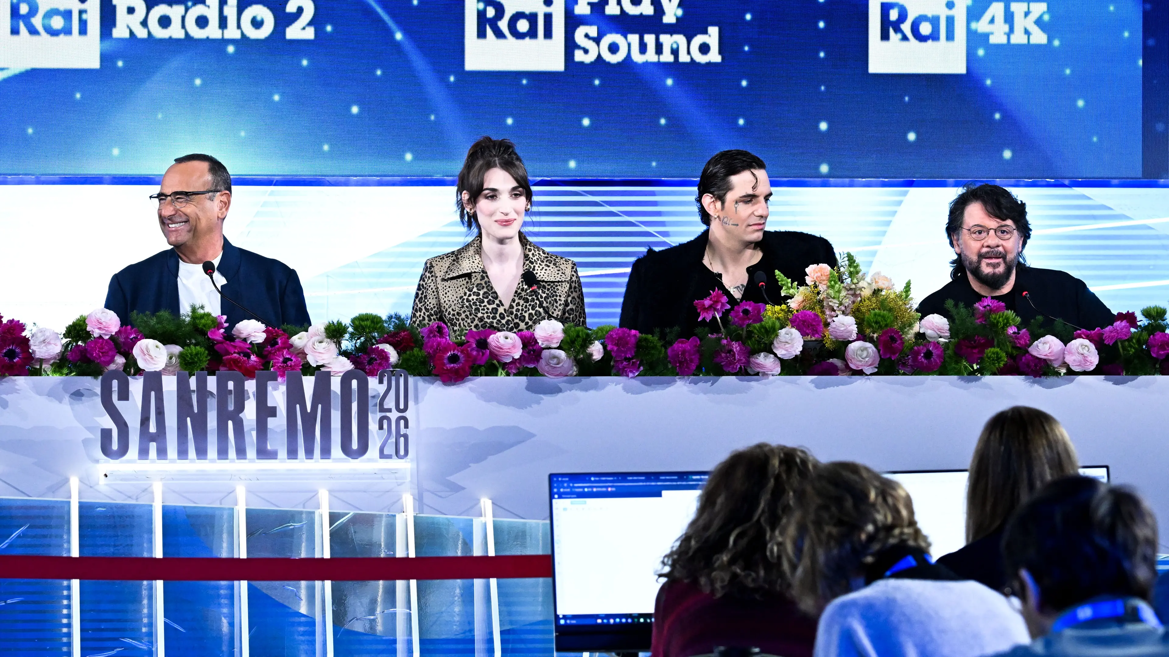 <p>Carlo Conti, Pilar Fogliati, Achille Lauro e Lillo in conferenza stampa</p>\\n , Pool Sanremo 02