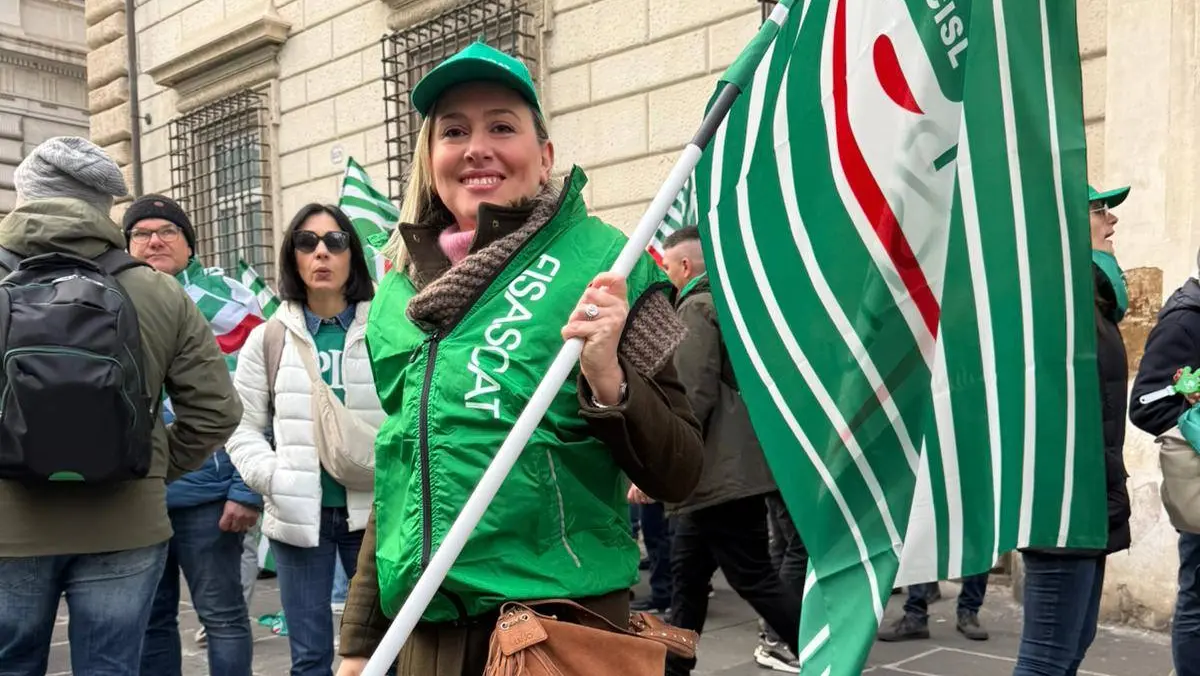 <p>Anna Rosa Marrapodi</p>\\n