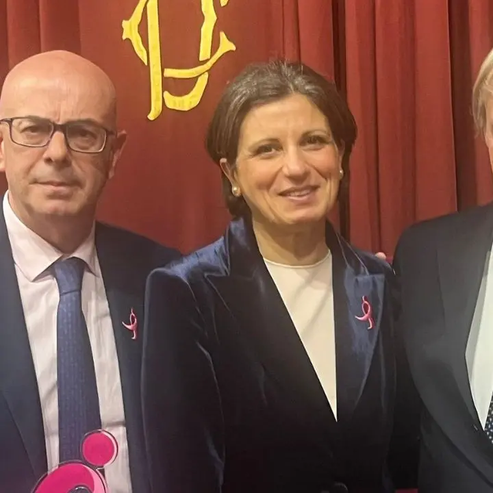 Francesco Napoli è il nuovo ambasciatore di Komen Italia: «Onore immenso, ora più impegno per prevenzione e ricerca»\n