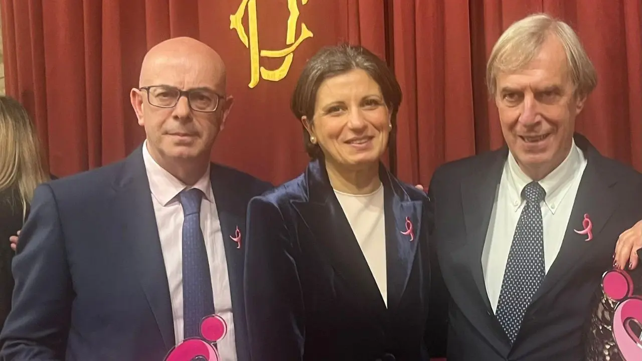 Francesco Napoli è il nuovo ambasciatore di Komen Italia: «Onore immenso, ora più impegno per prevenzione e ricerca»\n