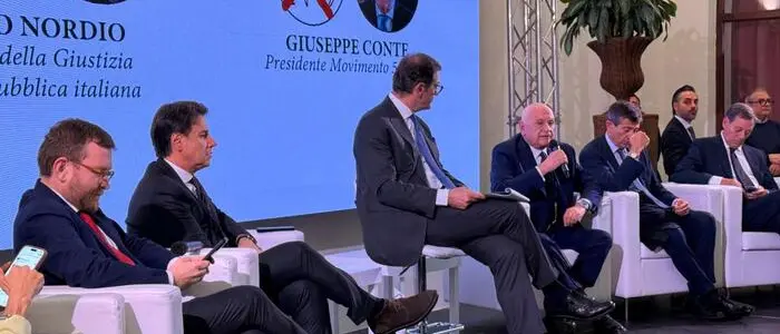 Riforma della giustizia, a Palermo scintille tra Nordio e Conte. Tensioni nel centrodestra sul Sì\n
