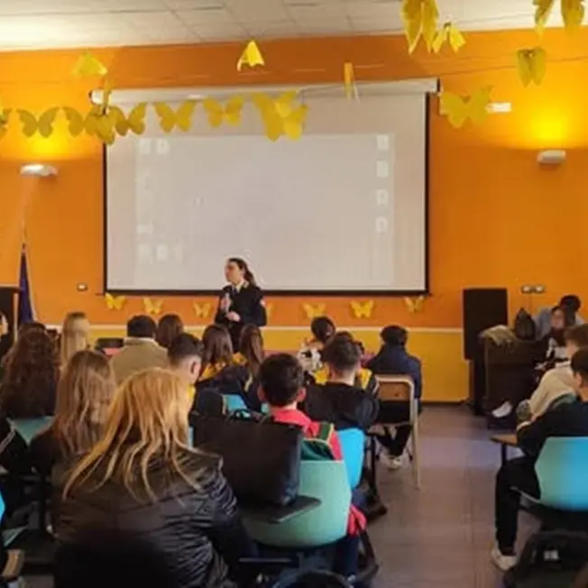 Educazione all’affettività: all’istituto comprensivo\u00A0“Falcomatà – Archi” un progetto\u00A0formativo con la Fondazione Scopelliti\n