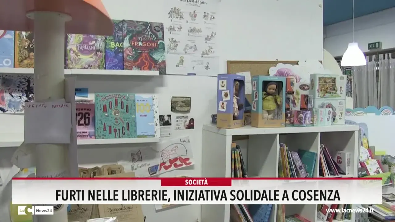 Furti nelle librerie, iniziativa solidale a Cosenza