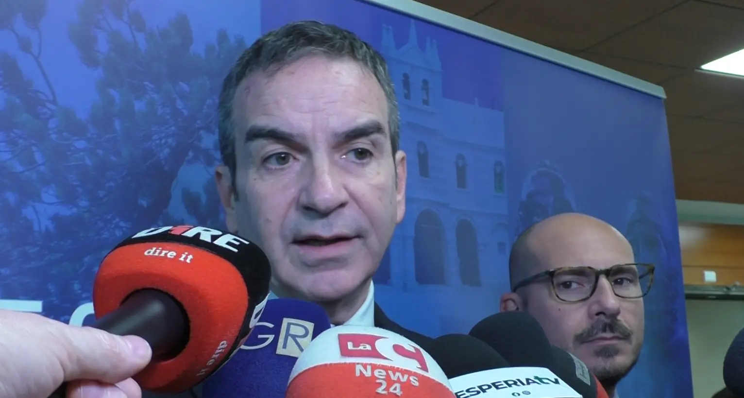 Naufragio\u00A0Cutro, Occhiuto ricorda le vittime e chiede una\u00A0cooperazione internazionale : «Il Mediterraneo non sia più un cimitero»\n