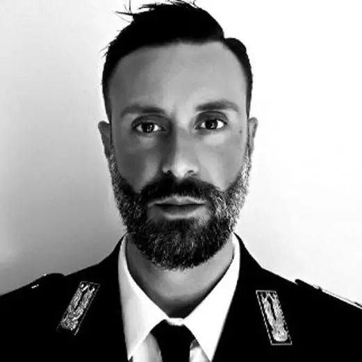 Rogoredo, il gip non crede al poliziotto Cinturrino: «Può commettere altri gravi reati». Confermato il carcere per l’omicidio Mansouri\n