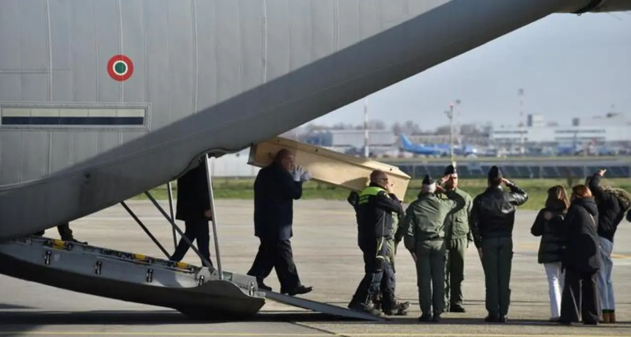 Quanto vale una vita? La Svizzera stanzia 55 mila euro per le famiglie delle vittime del rogo di Crans-Montana e per i 115 feriti\n