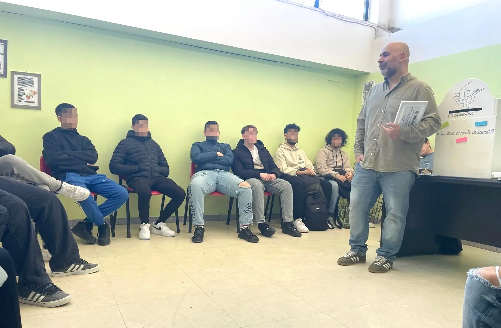 Parte dall’Ipsia di Catanzaro il progetto\u00A0“#AvreiDesiderato”, uno strumento per entrare in contatto con gli studenti\n