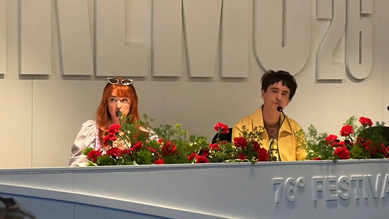 Sanremo,\u00A0Maria Antonietta & Colombre con Brunori Sas per “Il mondo”:\u00A0«Dario? Un padrino e un amico»\n