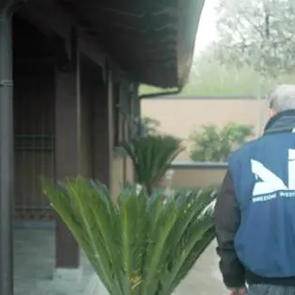 <p>Sequestrati beni per 5 milioni a <span style=\"color:hsl(0, 75%, 60%);\">Mario Lavorato</span>: l'imprenditore del turismo è stato condannato nel processo Stige</p>