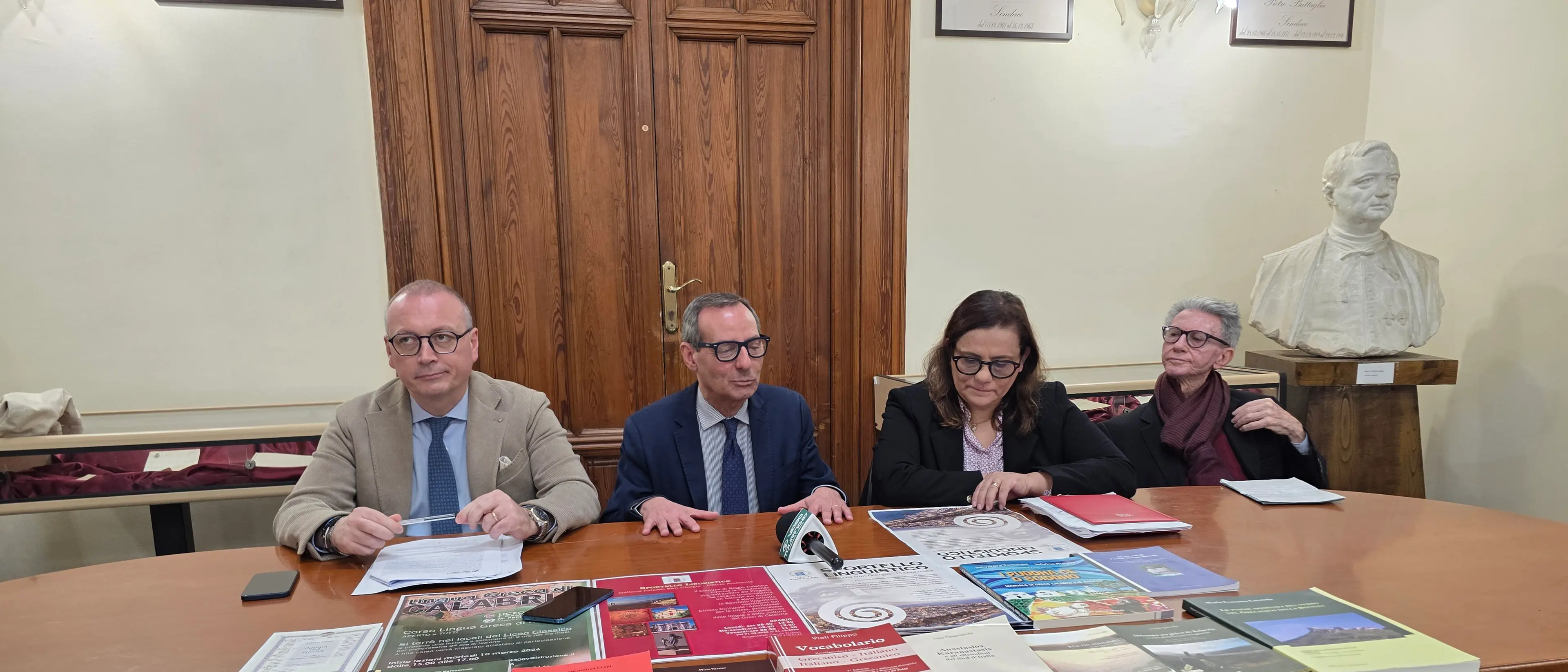Greco di Calabria, presentati gli sportelli linguistici. A Reggio avrà sede nella Galleria di Palazzo San Giorgio\n