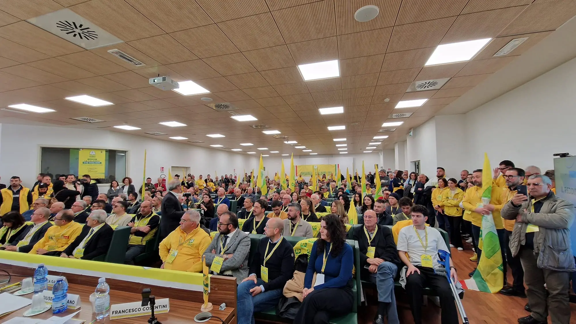 «Centinaia di aziende in ginocchio, 300 milioni non bastano»: Coldiretti Calabria chiama il Governo\n