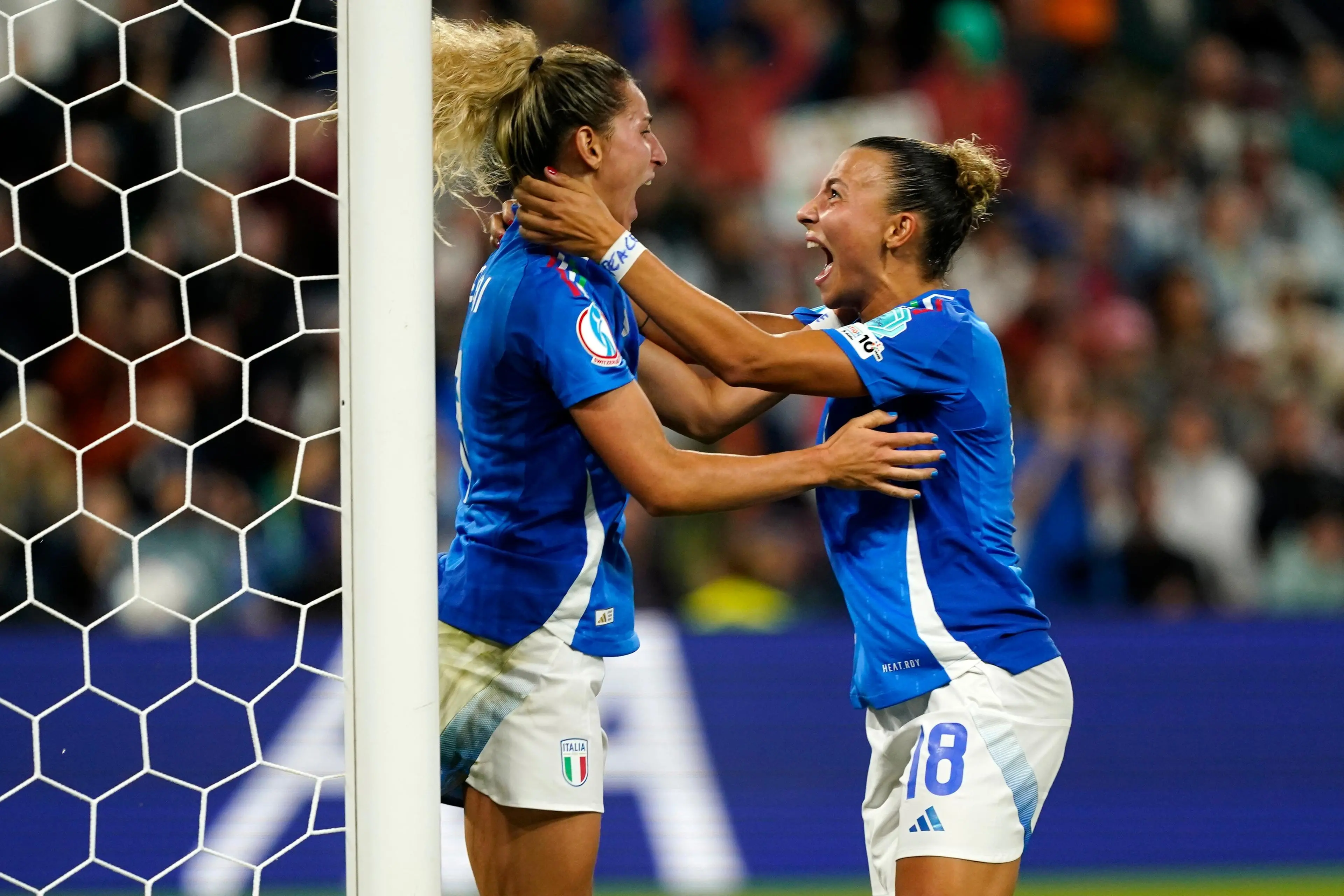 Verso Italia-Svezia al Granillo, le Azzurre scaldano i motori: Severini chiama Reggio a raccolta per l’esordio mondiale