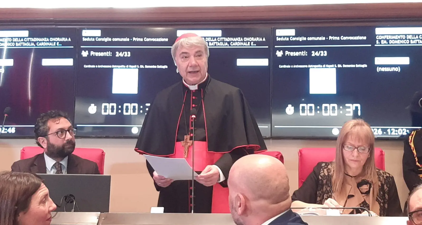 <p>Il cardinale Battaglia è cittadino onorario di Catanzaro: il riconoscimento dedicato al piccolo Domenico di Napoli</p>