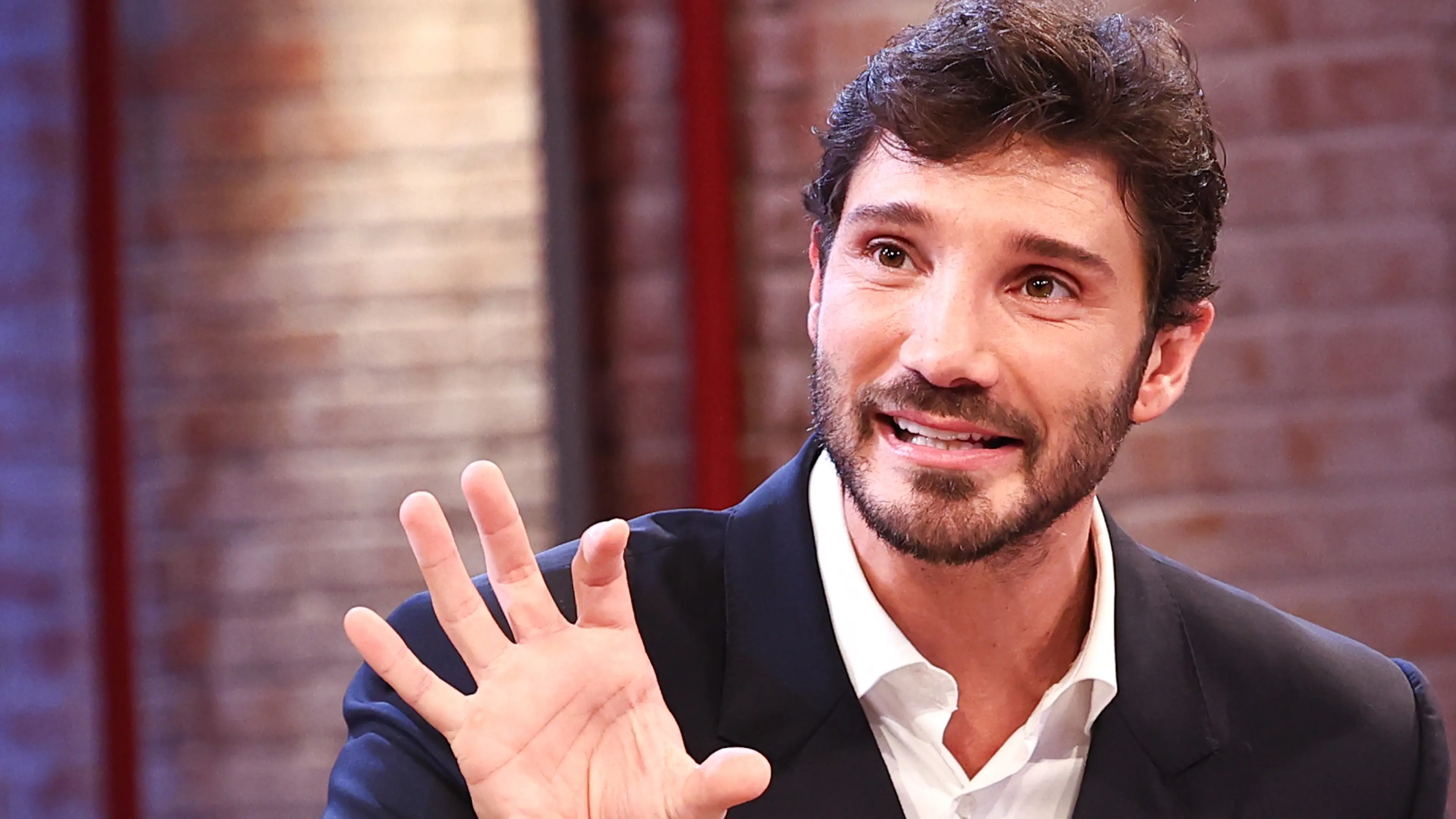 Roma, Teatro delle Vittorie, trasmissione tv \"Affari tuoi - puntata speciale - Nella buona e nella cattiva sorte\". Nella foto: Stefano De Martino , Marco Provvisionato