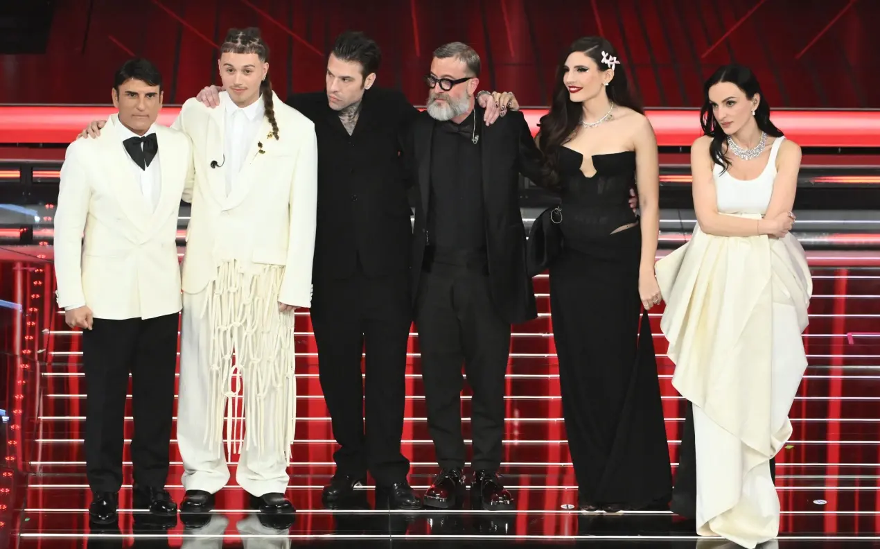 Sanremo, ecco la classifica finale con tutte le posizioni dei big in gara\n