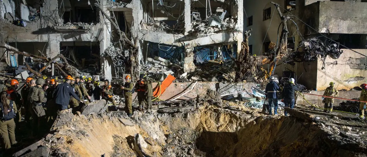 Non basta condannare la guerra, non basta temerla: per superarla dobbiamo\u00A0prima comprenderne l’attrazione\n