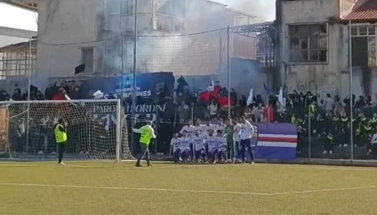 A Gioia Tauro grande affluenza di pubblico per la partita Marines\u00A0– Sinopolese finita 1-1