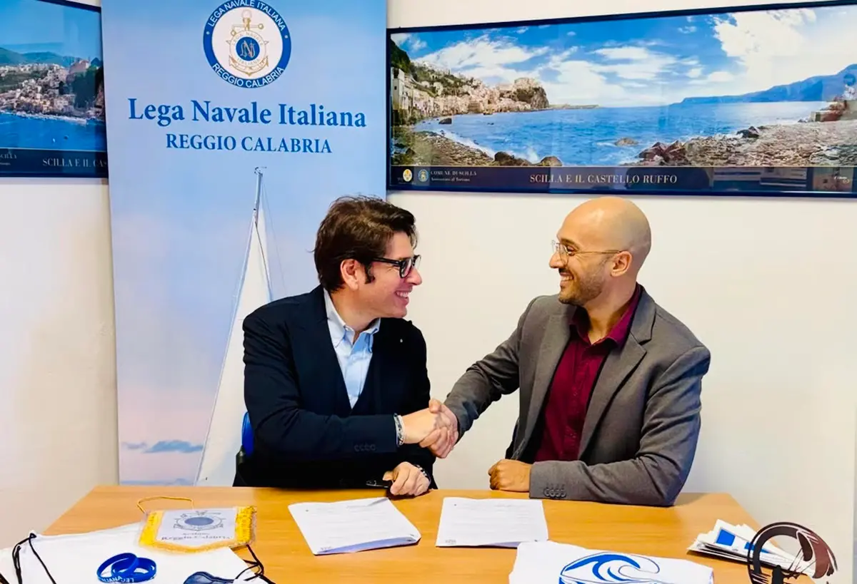 Kitesurf, Wingfoil a Reggio: siglato un protocollo tra Lega Navale Italiana e\u00A0Asd Blue Tribe\n