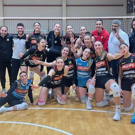 <p> </p><p>La Tonno Callipo in trasferta batte la Triestina e mantiene salda la vetta della classifica</p>