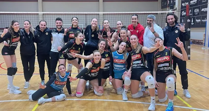 La Tonno Callipo conquista (in rimonta) la sedicesima vittoria: Triestina battuta in casa\n