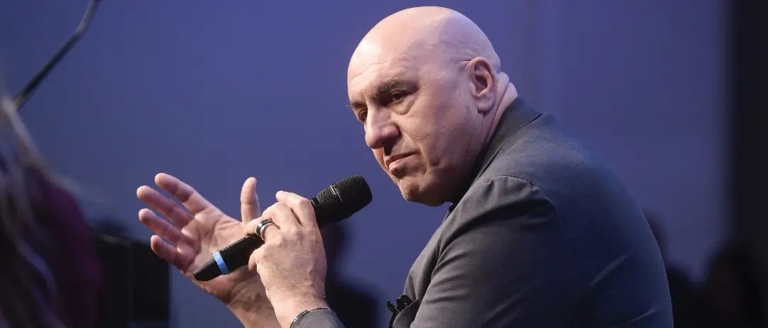 Il deserto dei Tartari di Guido Crosetto, il ministro bloccato a Dubai e un’Italia che si scopre piccolissima\n