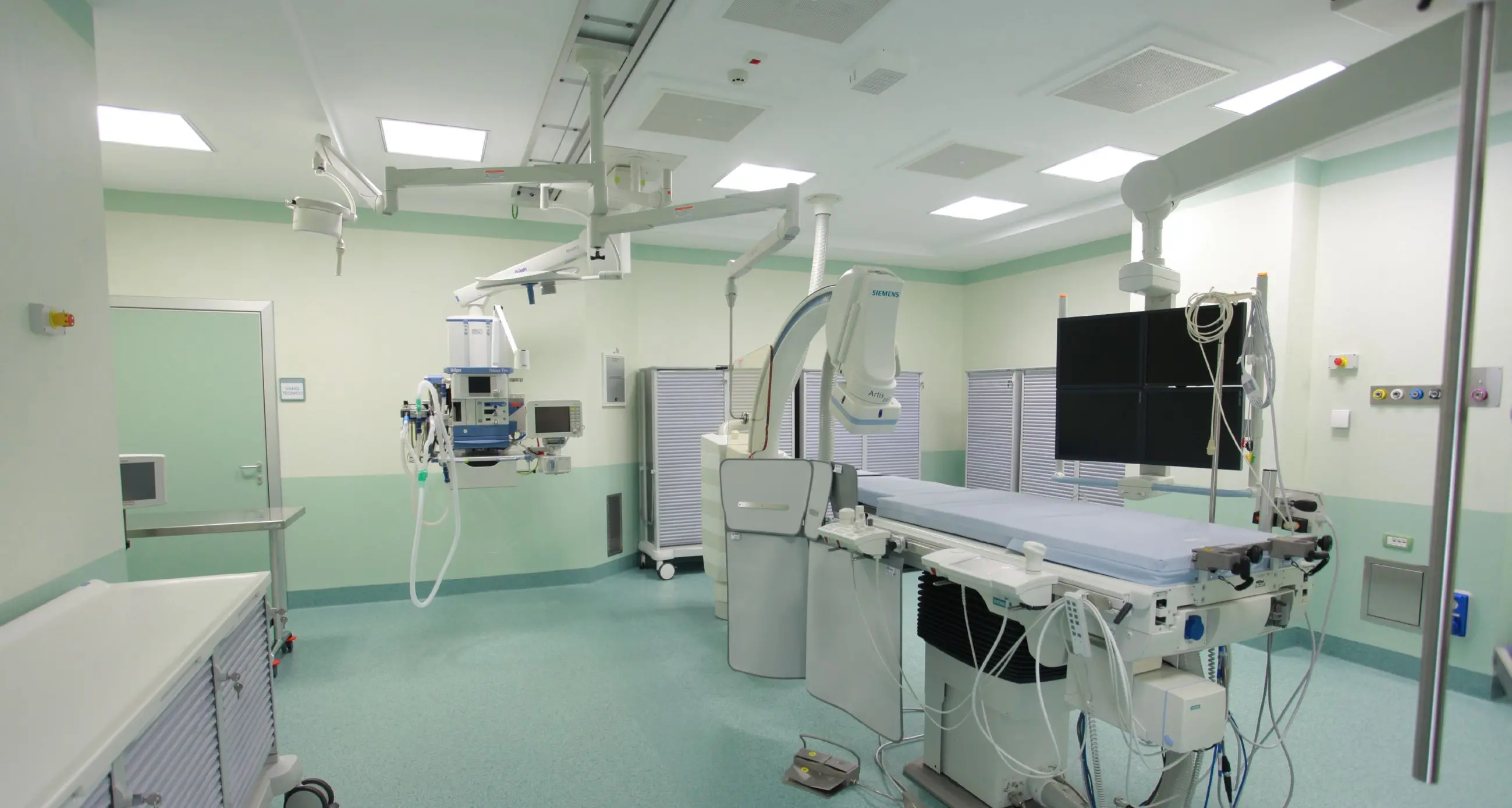 Paola, l’emodinamica c’è ma non è attiva. La denuncia: «A settembre decedute due persone durante il trasferimento altrove»\n