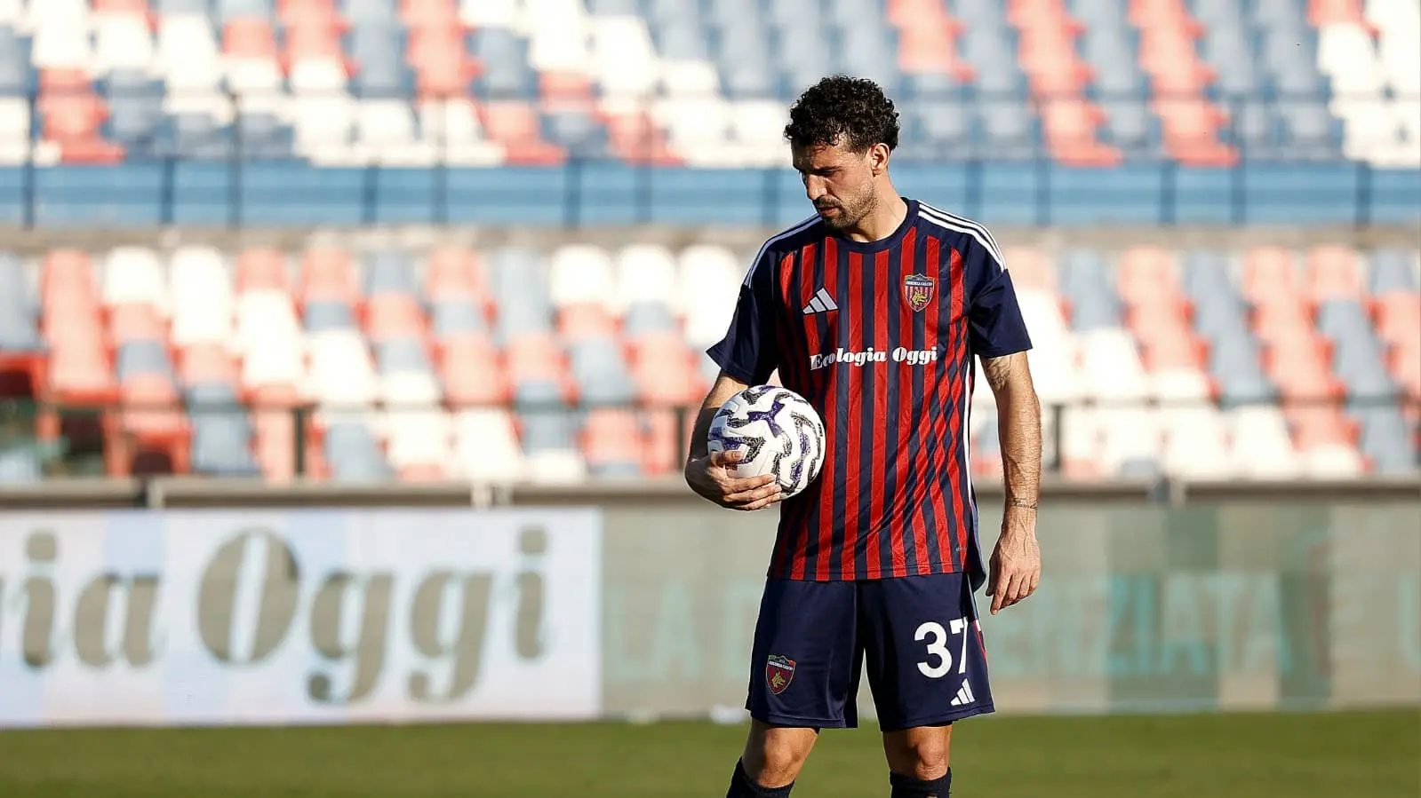 Palmieri si candida ad una maglia da titolare , Farina-IPA