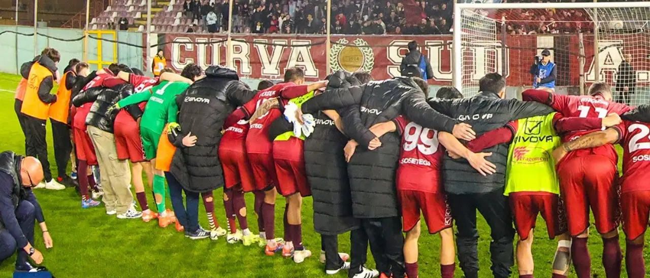 Serie D, il bilancio delle calabresi: la Reggina torna a vincere e lo fa contro la Sancataldese. Una Vigor Lamezia indomita impone il pari alla Gelbison\n