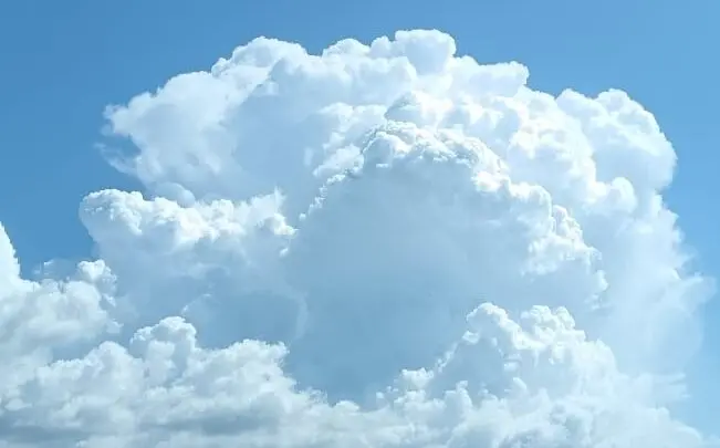 Meteo a Reggio Calabria,\u00A0oggi cieli in prevalenza poco nuvolosi per l'intera giornata\n