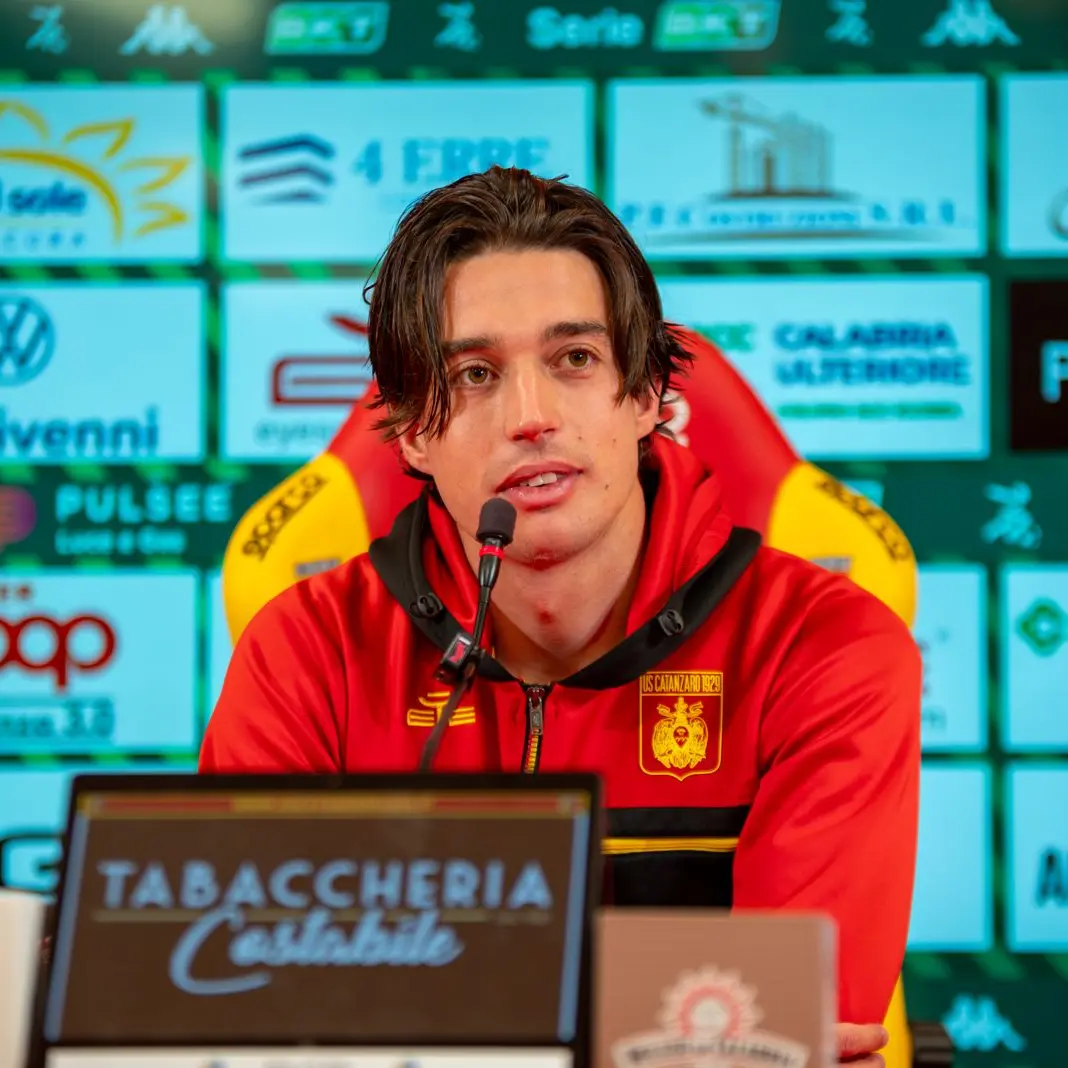 Catanzaro-Frosinone 2-2, Frosinini: «Sono felicissimo per il primo gol in Serie B, peccato non aver vinto»\n