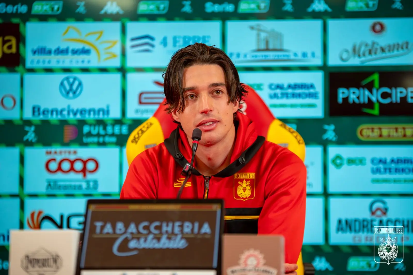 Catanzaro-Frosinone 2-2, Frosinini: «Sono felicissimo per il primo gol in Serie B, peccato non aver vinto»\n