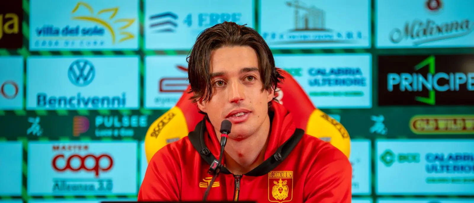 Catanzaro-Frosinone 2-2, Frosinini: «Sono felicissimo per il primo gol in Serie B, peccato non aver vinto»\n