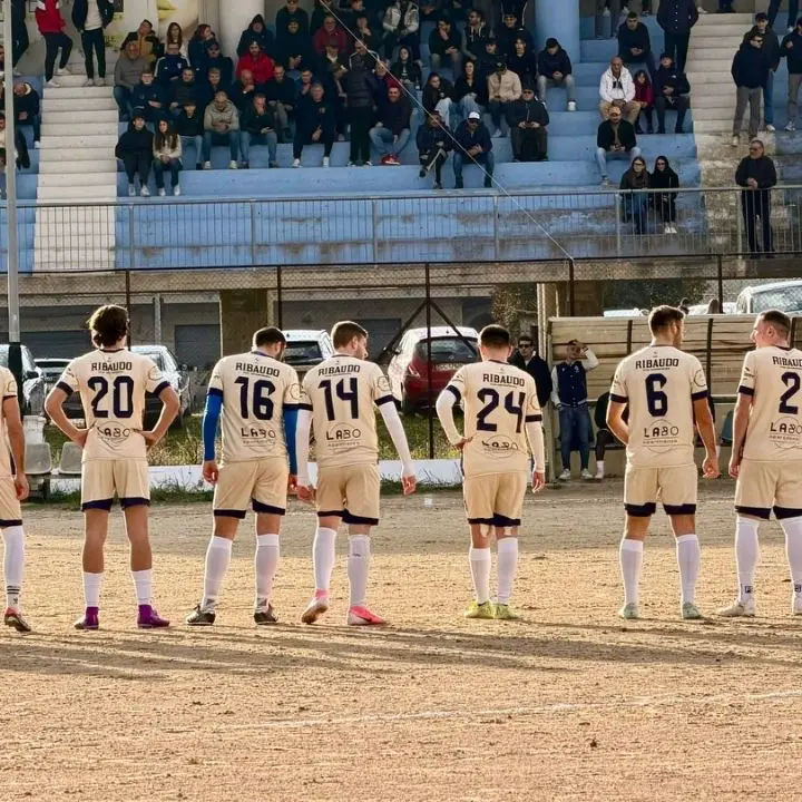 Seconda Categoria, botta e risposta in vetta tra Tropea e San Costantino. Blitz play off della Ricadese\n