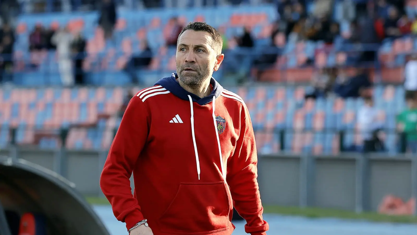 L\\'allenatore del Cosenza Antonio Busc\\u00E8 - Farina-IPA