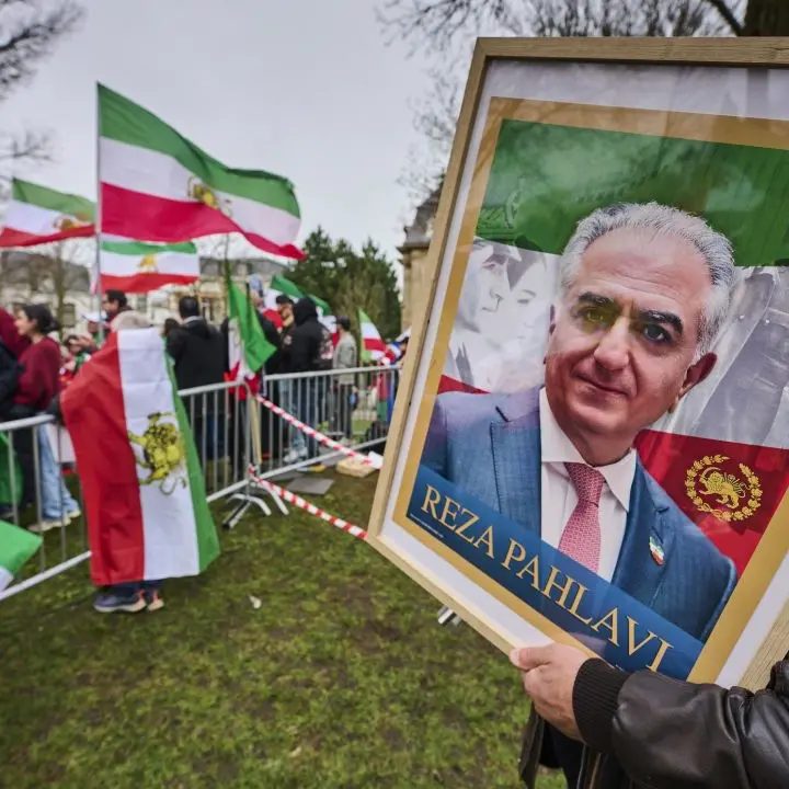 Il Kurdistan in moto per il cambio di regime e la guerra dei proxy iraniani:\u00A0doppio fronte dopo l’attacco Usa-Israele\n