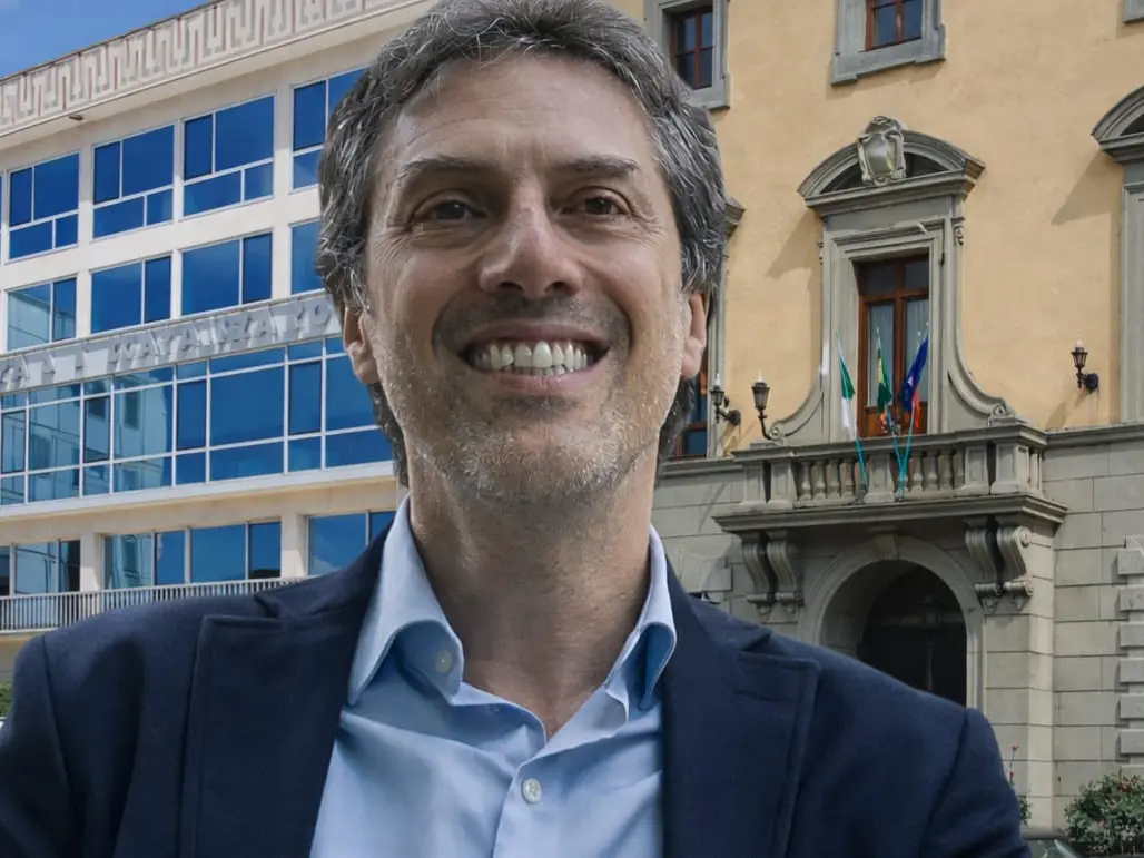 Fiorita incontra i partiti di centrosinistra, intanto il centrodestra “si finge morto”. Voto sul bilancio, rimpasto di giunta e Provinciali: ecco l’agenda della “nuova fase”